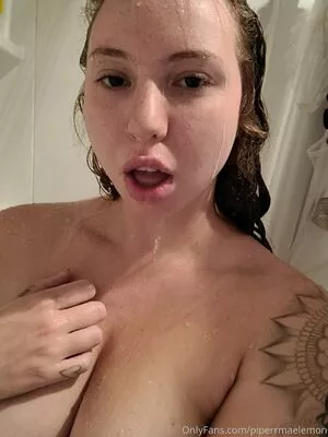 PiperMaePeach / pipermach / pipermaepeachy nude photo #0009