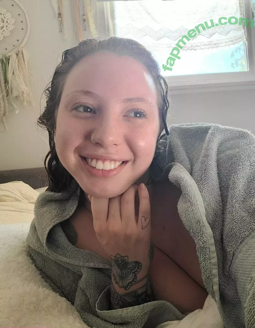 PiperMaePeach nude photo #0031 (pipermach / pipermaepeachy)