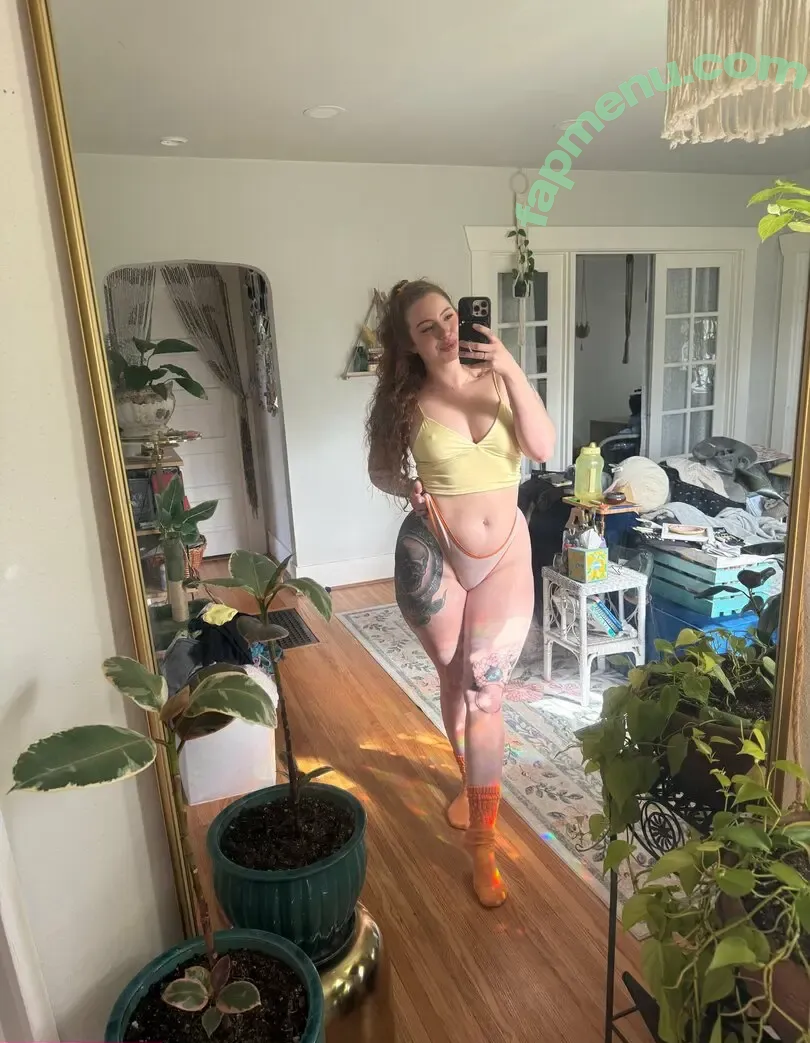 PiperMaePeach nude photo #0284 (pipermach / pipermaepeachy)