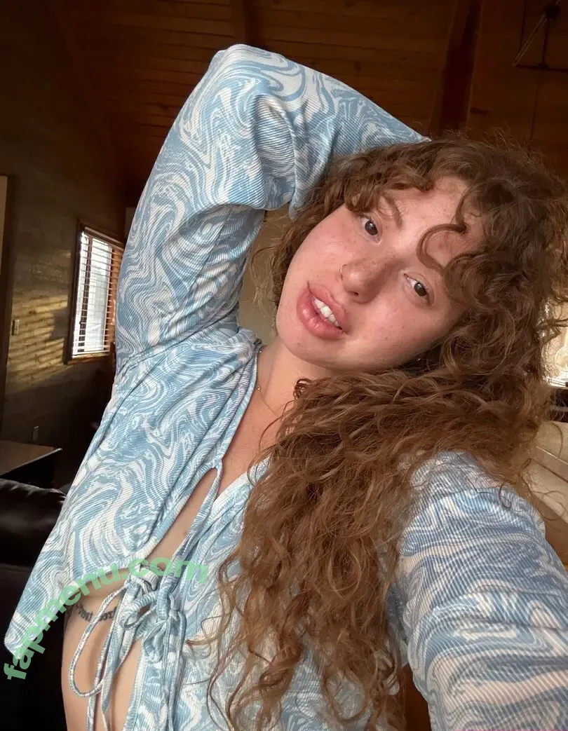 PiperMaePeach nude photo #0298 (pipermach / pipermaepeachy)