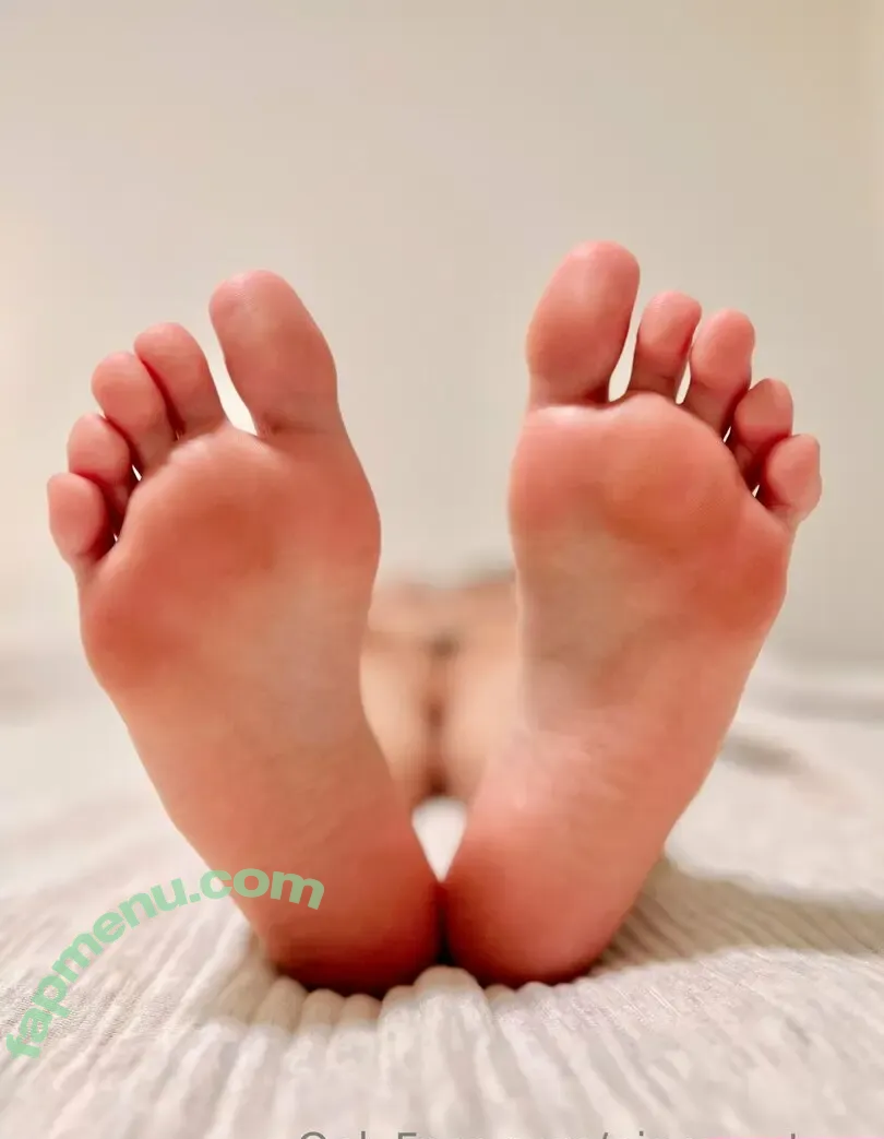 piperrosefree_feet nude photo #0044 (piperfeet)