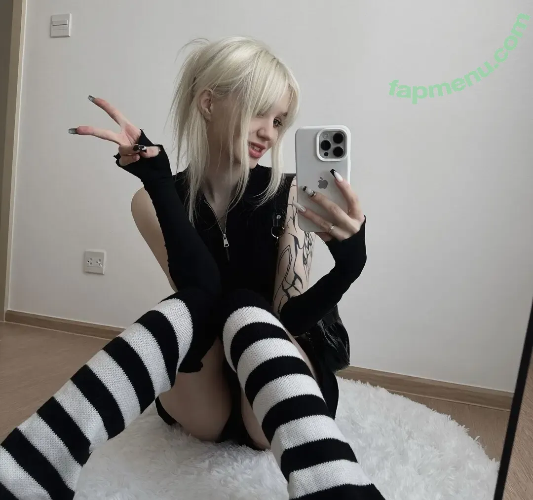 pipsi nude photo #0124 (pipsi)