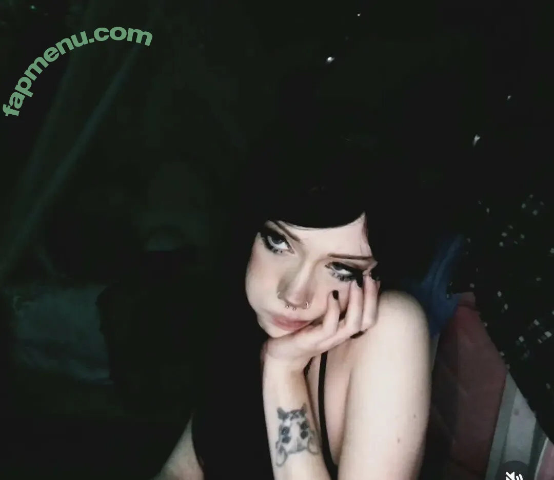 pipssqueakss nude photo #0919 (pipssqueakss)