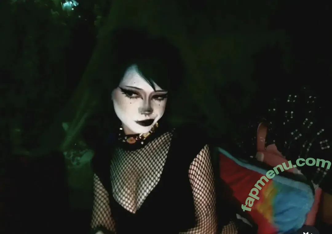 pipssqueakss nude photo #0930 (pipssqueakss)