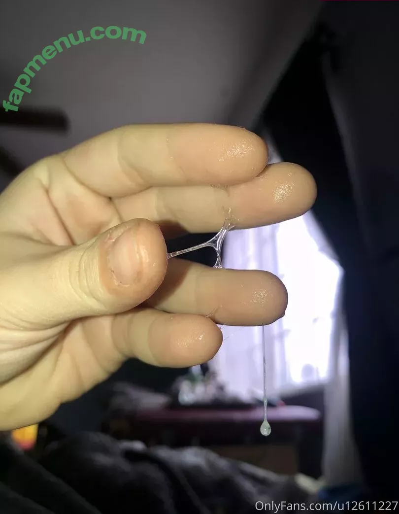 pissqu33n nude photo #0066 (pissqu33n)