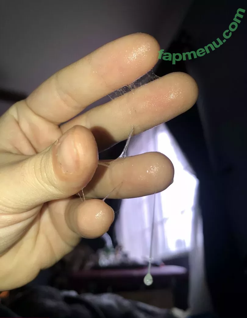 pissqu33n nude photo #0067 (pissqu33n)