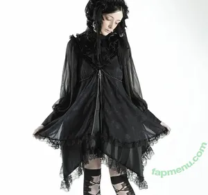 Pitayaq nude photo #0068