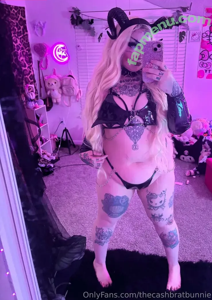 pixelbunniee nude photo #0032 (pixelbunniee)