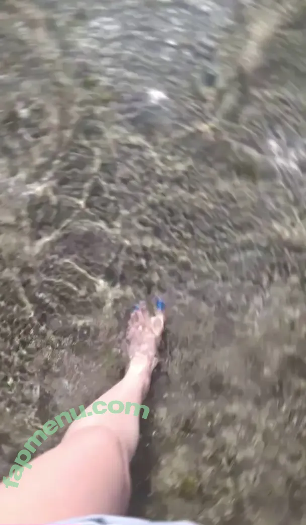 Pixelsmixel nude photo #0160 (Pixelsmixel)