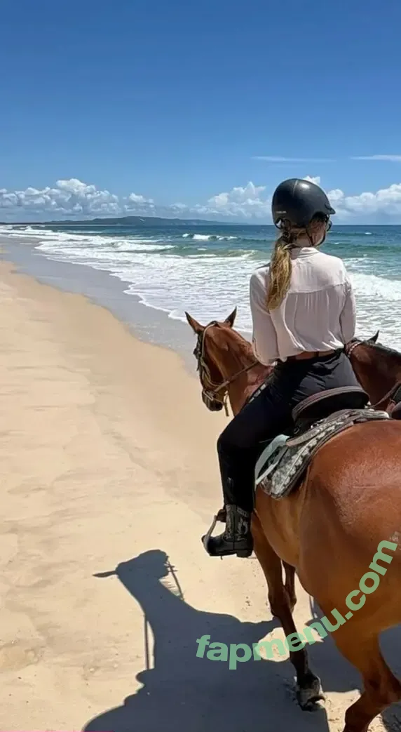 Pixelsmixel nude photo #0193 (Pixelsmixel)