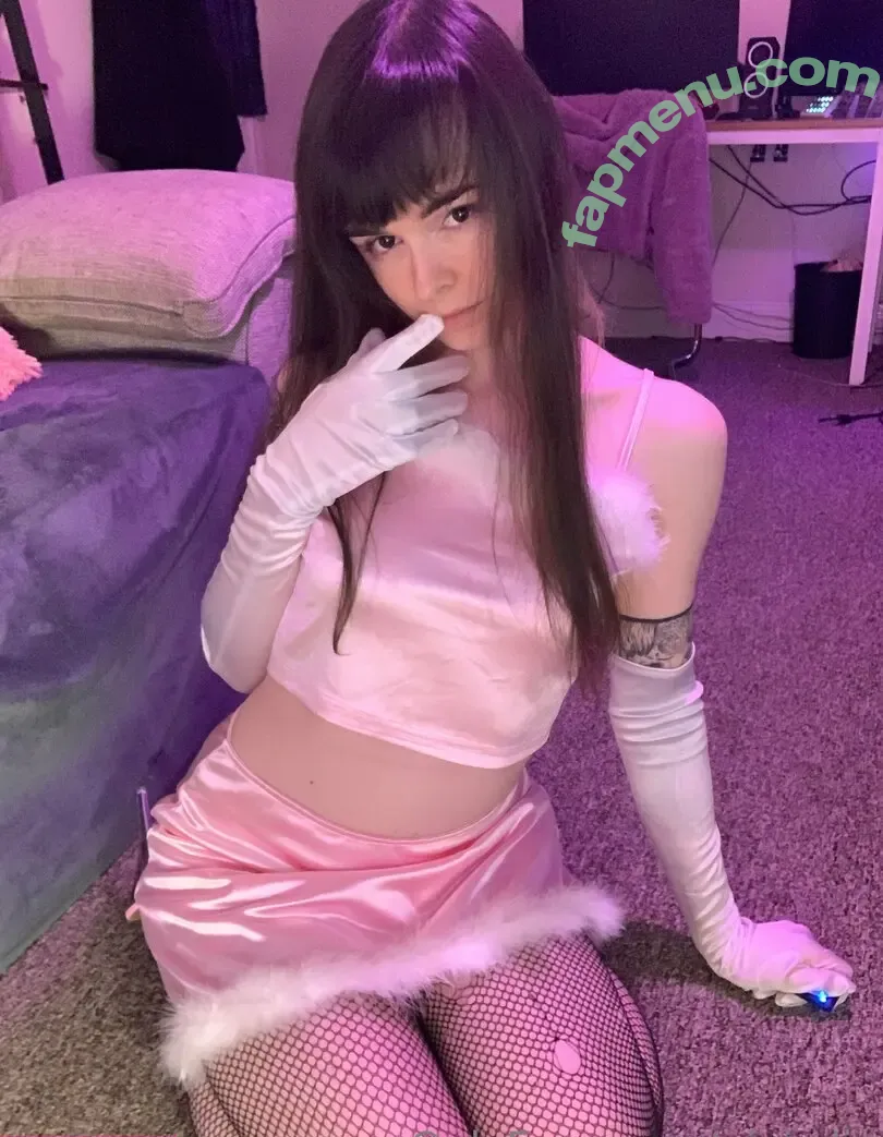 pixi_dix nude photo #0036 (lily_padding)