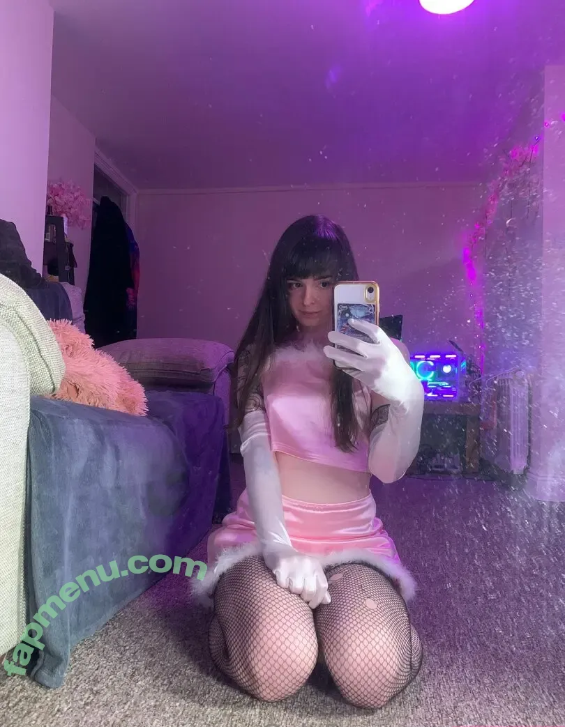 pixi_dix nude photo #0038 (lily_padding)