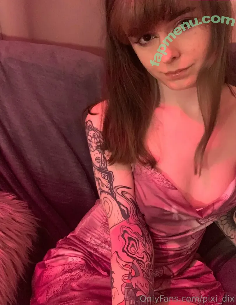 pixi_dix nude photo #0044 (lily_padding)