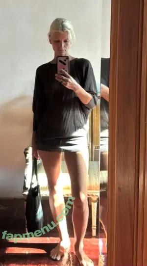 Pixie Geldof / pixiegeldof nude photo #0007
