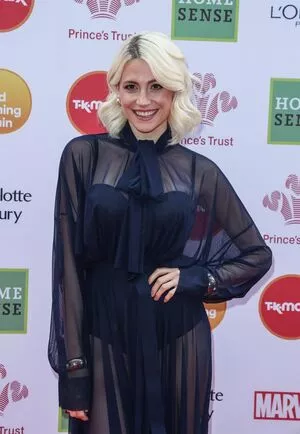 Pixie Lott / pixielott nude photo #0036
