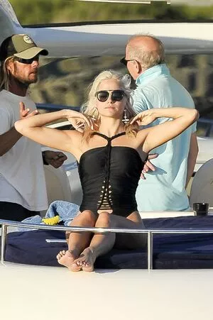Pixie Lott / pixielott nude photo #0061