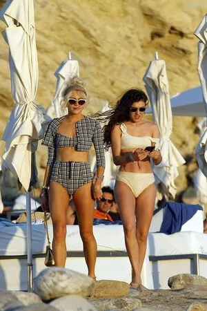 Pixie Lott / pixielott nude photo #0081