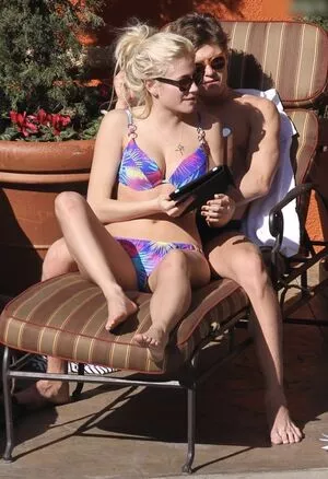 Pixie Lott / pixielott nude photo #0115