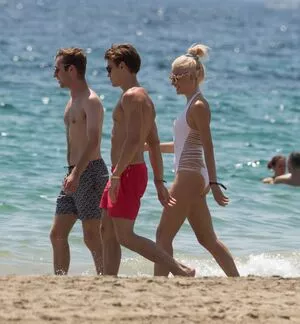 Pixie Lott / pixielott nude photo #0185