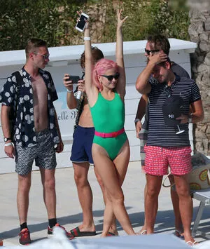 Pixie Lott / pixielott nude photo #0198