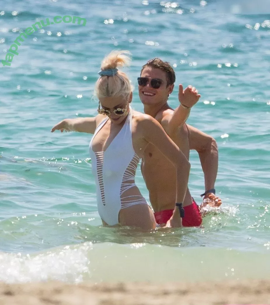 Pixie Lott nude photo #0181 (pixielott)