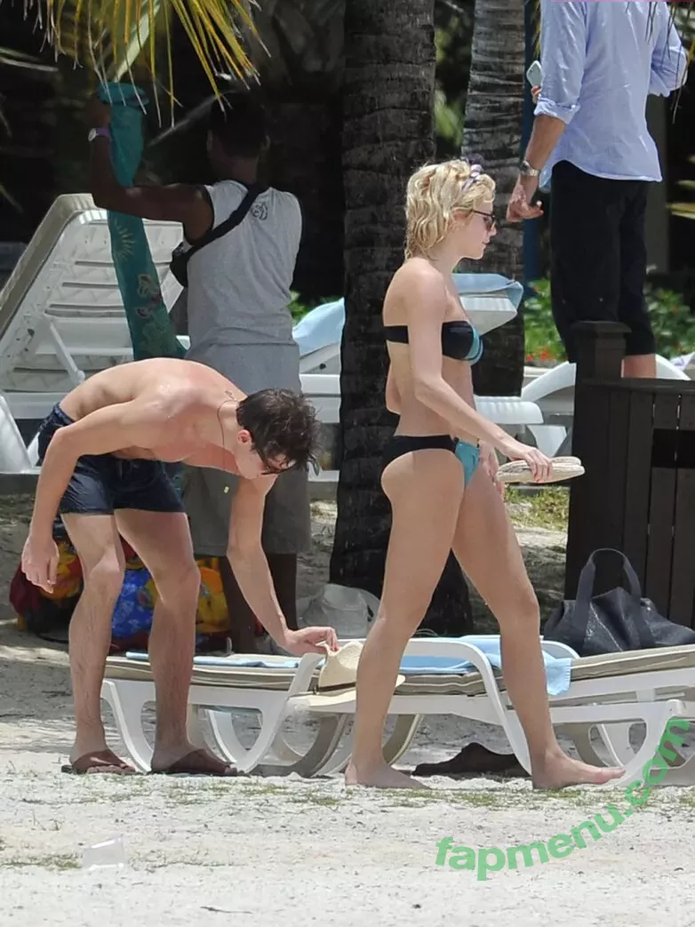 Pixie Lott nude photo #0238 (pixielott)