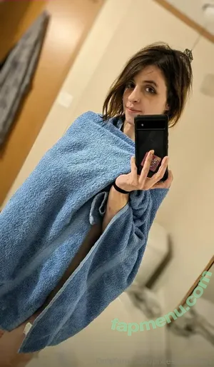  nude photo #0002