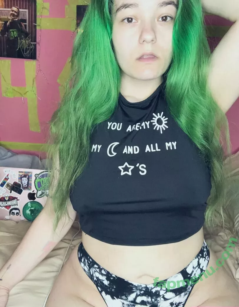 pixxxiebelle nude photo #0066 (thepixiebelles)