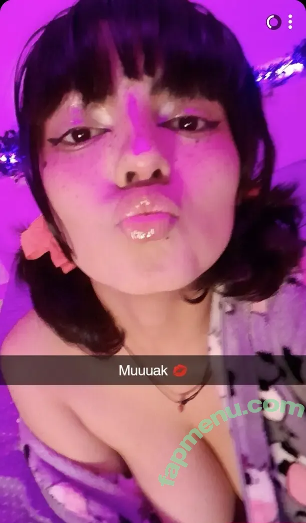 pixydanoni nude photo #0022 (lounatix / pixi_edanoni)