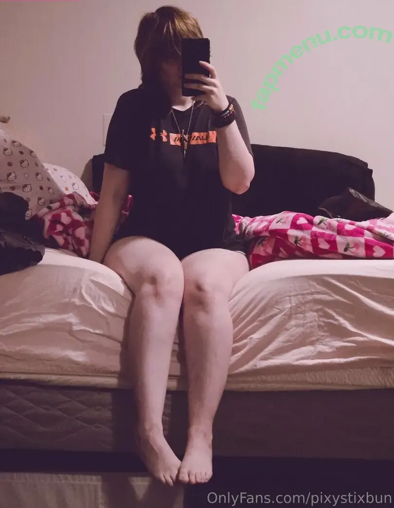pixystixbun nude photo #0011 (pixystix.bun)
