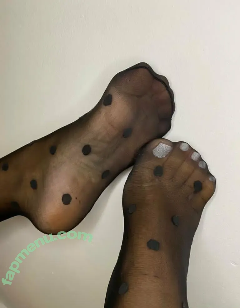 pkelsi22 nude photo #0114 (mynylonsoles_)