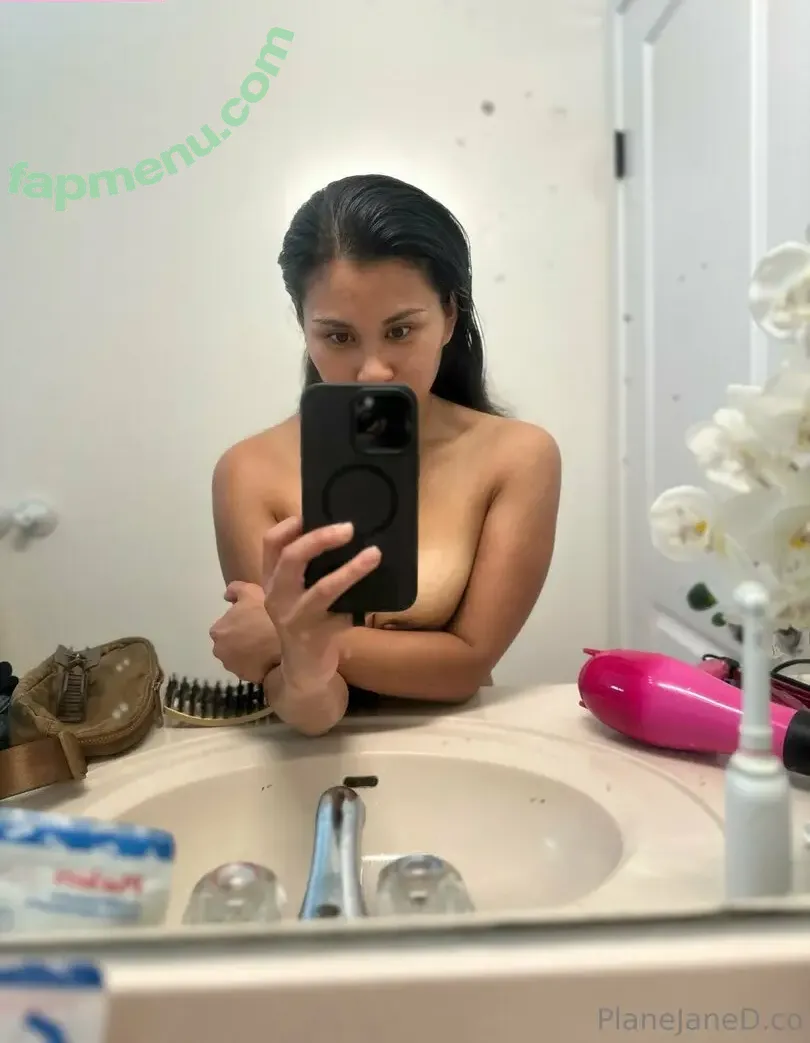 planejaned nude photo #0107 (planejanedaniels)