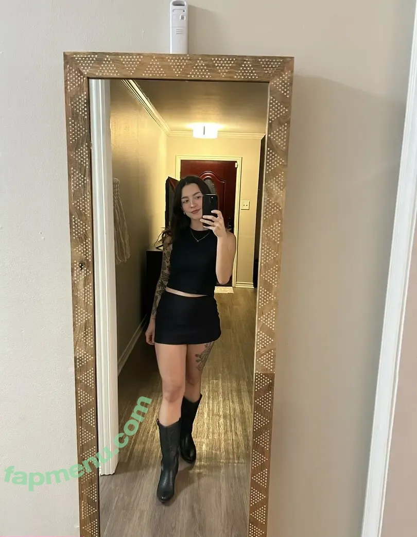 Plantgrl nude photo #0018 (plantgal / plantgirl_50 / sparesushi)