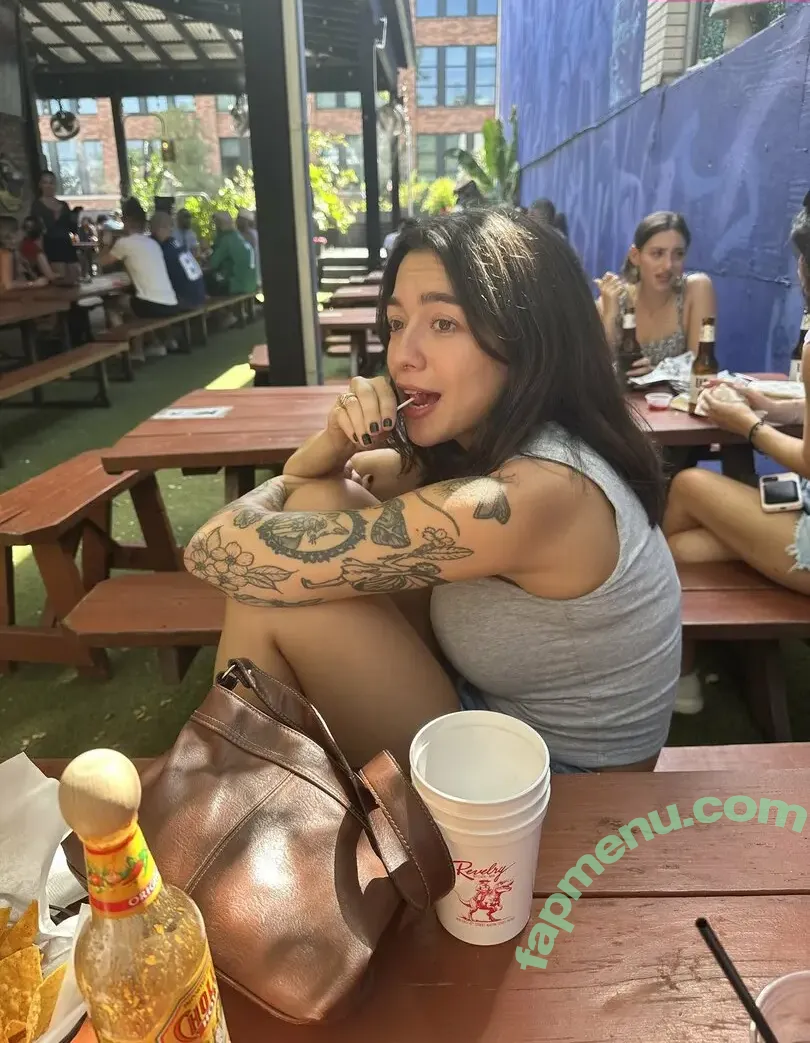 Plantgrl nude photo #0037 (plantgal / plantgirl_50 / sparesushi)