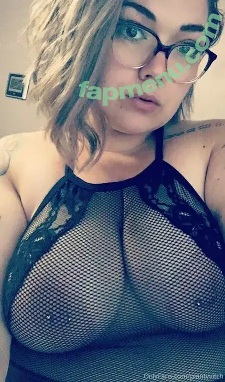 plantvvitchvip nude photo #0011 (ivy)