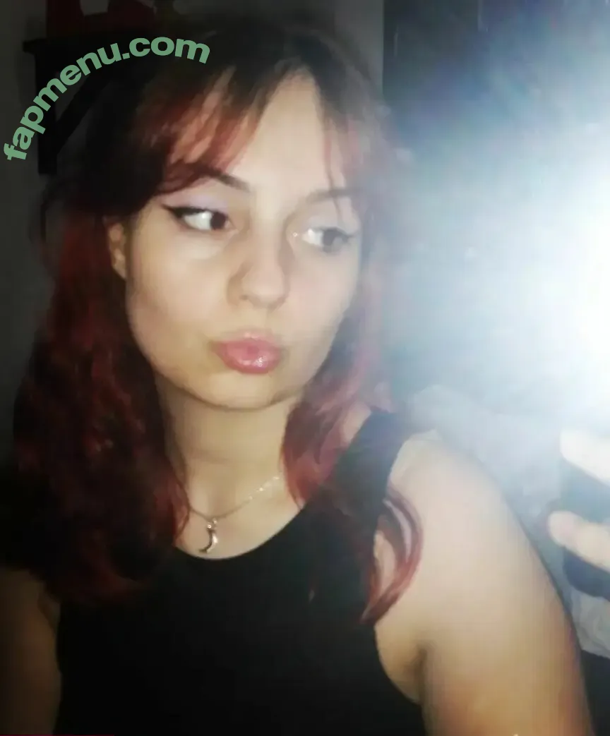 PlastiqTrash nude photo #0029 (athena.demos)