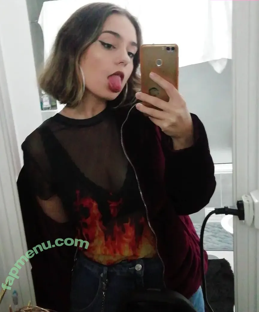 PlastiqTrash nude photo #0032 (athena.demos)
