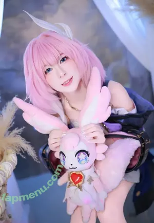 Plathong / sugar.hill_1 / ปลาทอง nude photo #0074