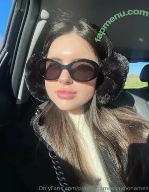 playnofuckinggames / maryjanestillhere / xx.kittenflowers.xx nude photo #0031