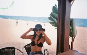 playnofuckinggames / maryjanestillhere / xx.kittenflowers.xx nude photo #0072