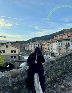 playnofuckinggames / maryjanestillhere / xx.kittenflowers.xx nude photo #0105