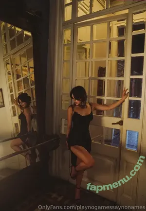 playnofuckinggames / maryjanestillhere / xx.kittenflowers.xx nude photo #0132