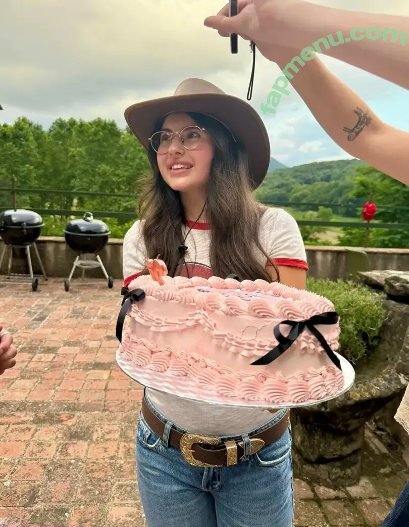 playnofuckinggames nude photo #0022 (maryjanestillhere / xx.kittenflowers.xx)