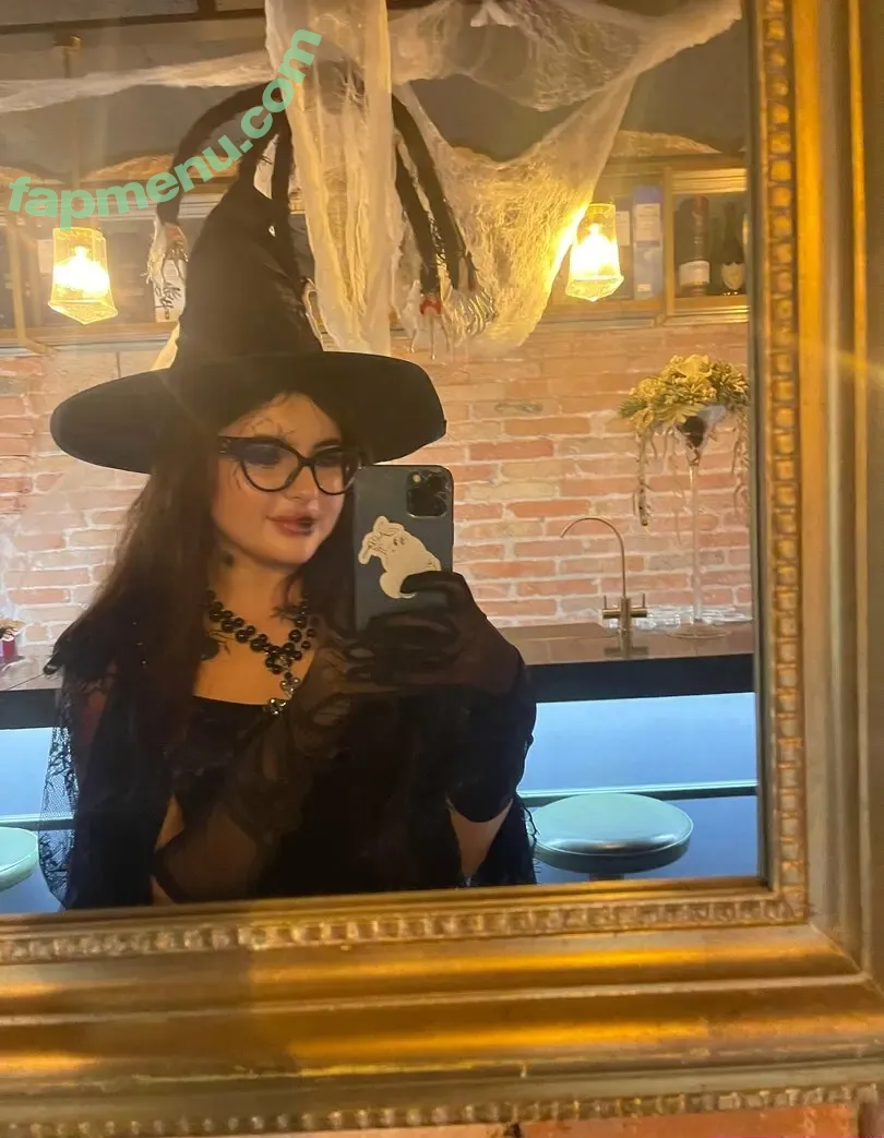 playnofuckinggames nude photo #0085 (maryjanestillhere / xx.kittenflowers.xx)