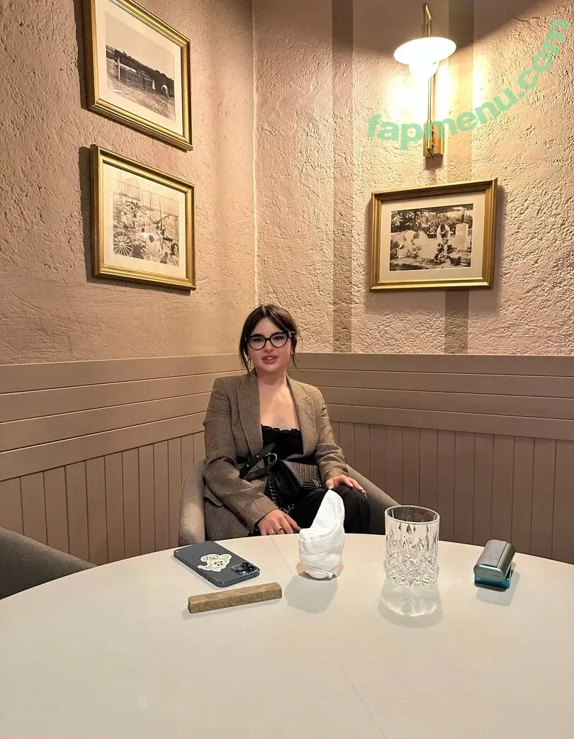 playnofuckinggames nude photo #0141 (maryjanestillhere / xx.kittenflowers.xx)