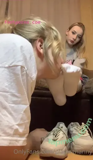 PlaywithAnny / iamplaywithanny nude photo #0062