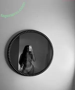 Playwithdkn / Diannyknunez / play_with2018 nude photo #0016