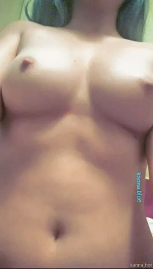 playwithkanna / kikimariska93 nude photo #0001