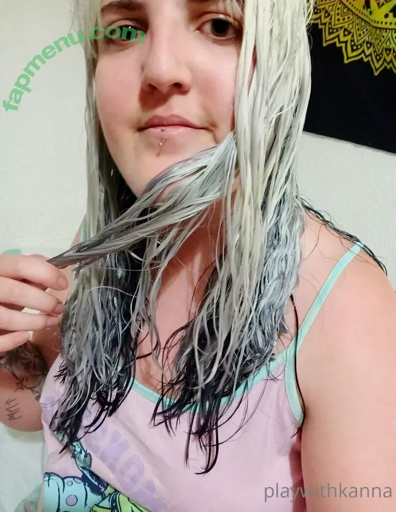 playwithkanna nude photo #0004 (kikimariska93)
