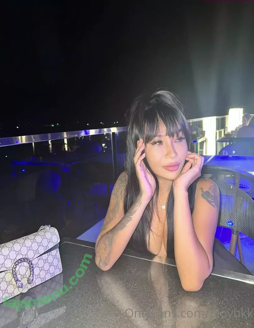 ploybkk nude photo #0155 (ploymolly)